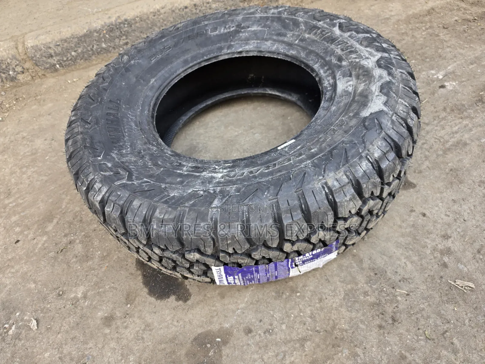 265 /75 R16 Townhall Tires (All Terrain)