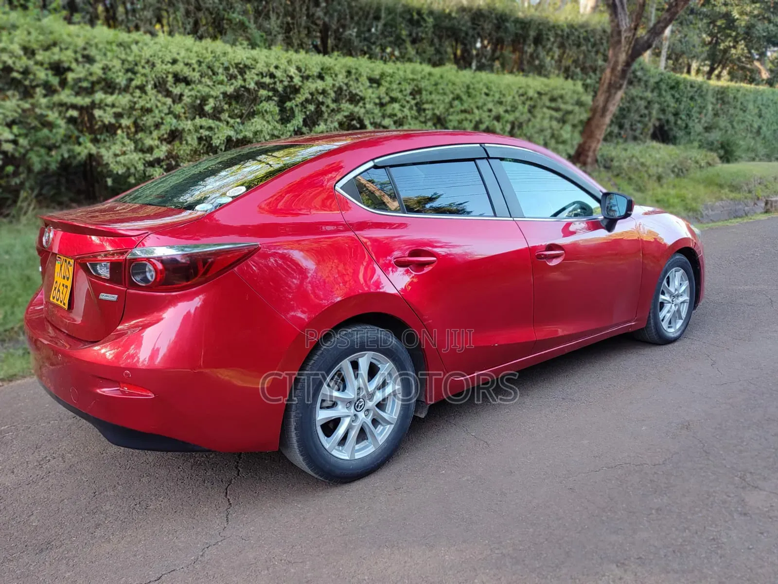 Mazda Axela 2018 Red