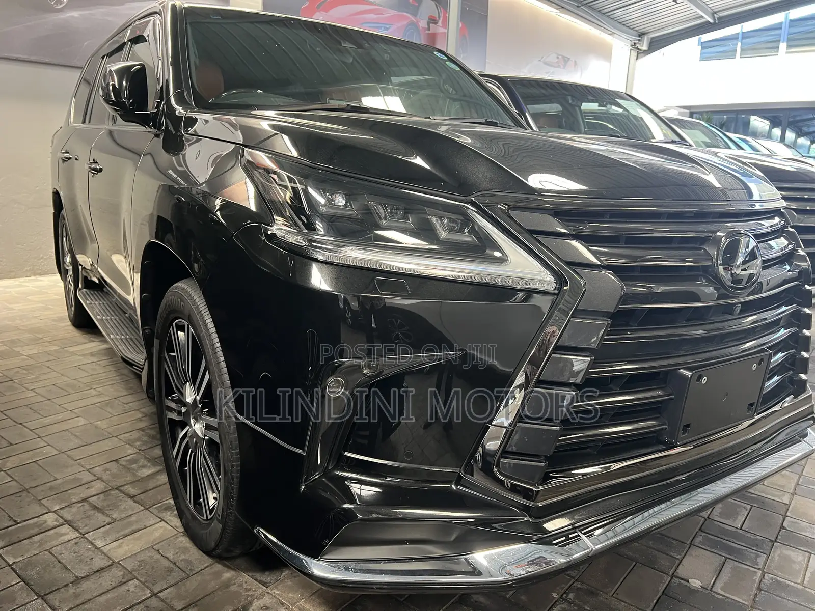 Lexus LX 2018 Blue