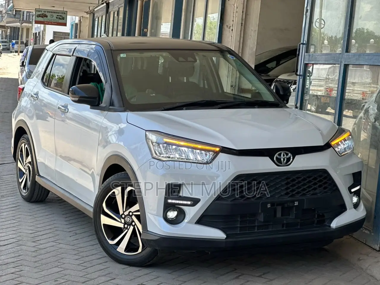 Toyota Raize 1.0 FWD 2021 White