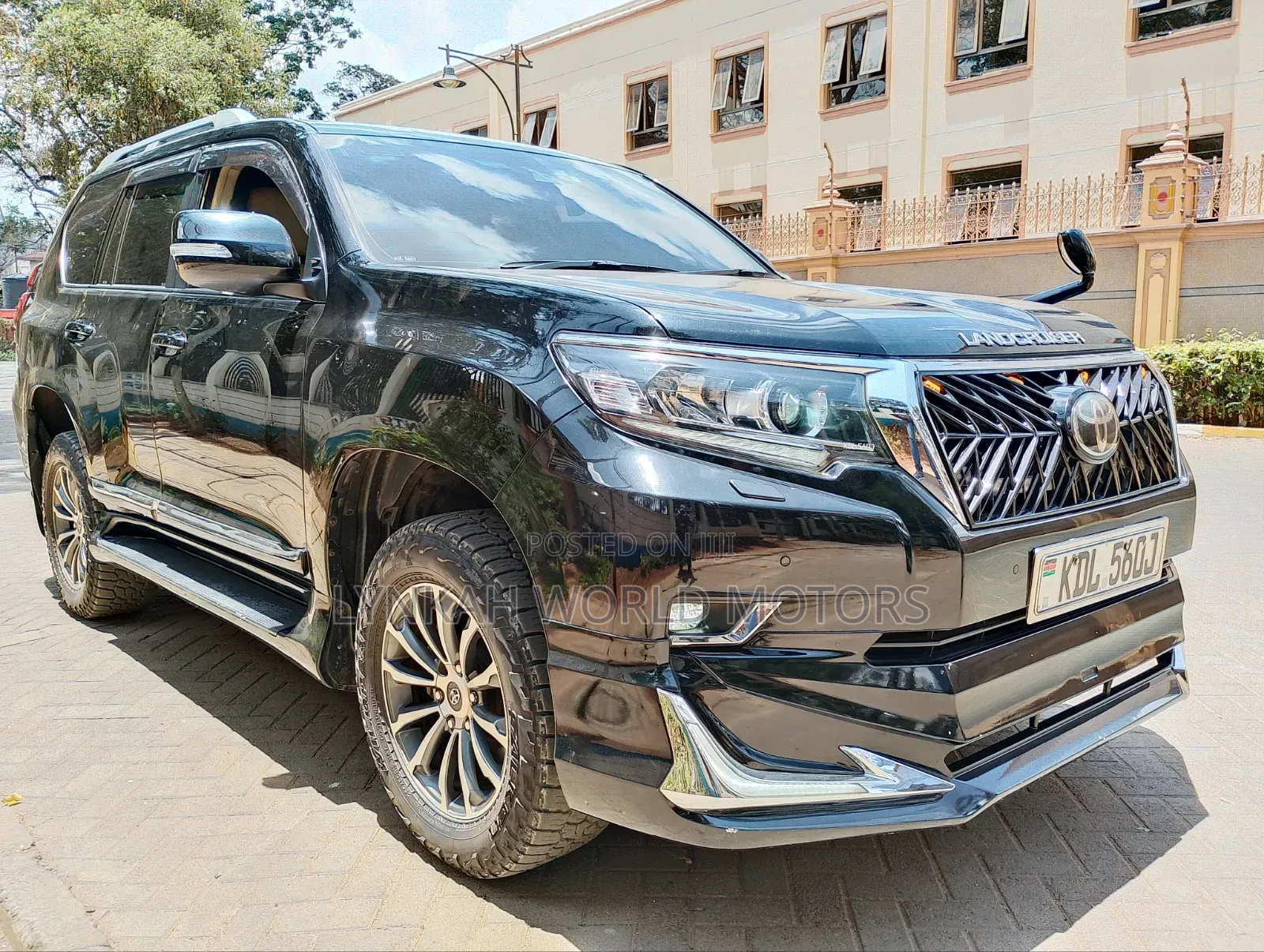 Toyota Land Cruiser Prado 2018 Black