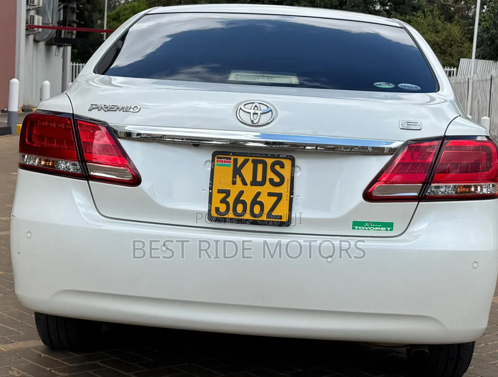 Toyota Premio 1.5 FWD 2018 White