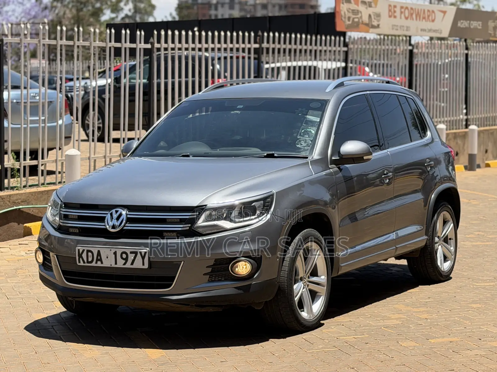 Volkswagen Tiguan 2015 Gray