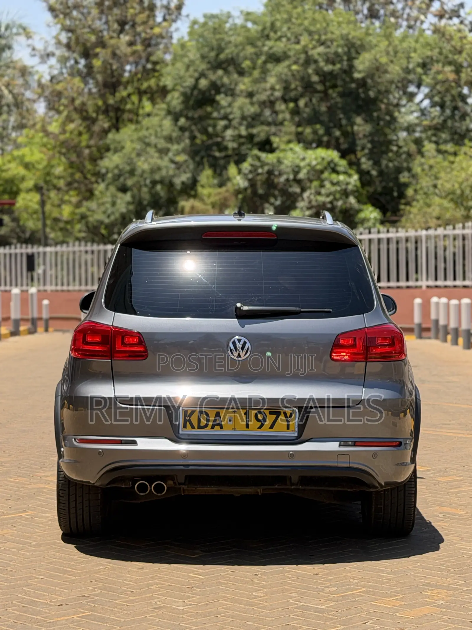 Volkswagen Tiguan 2015 Gray