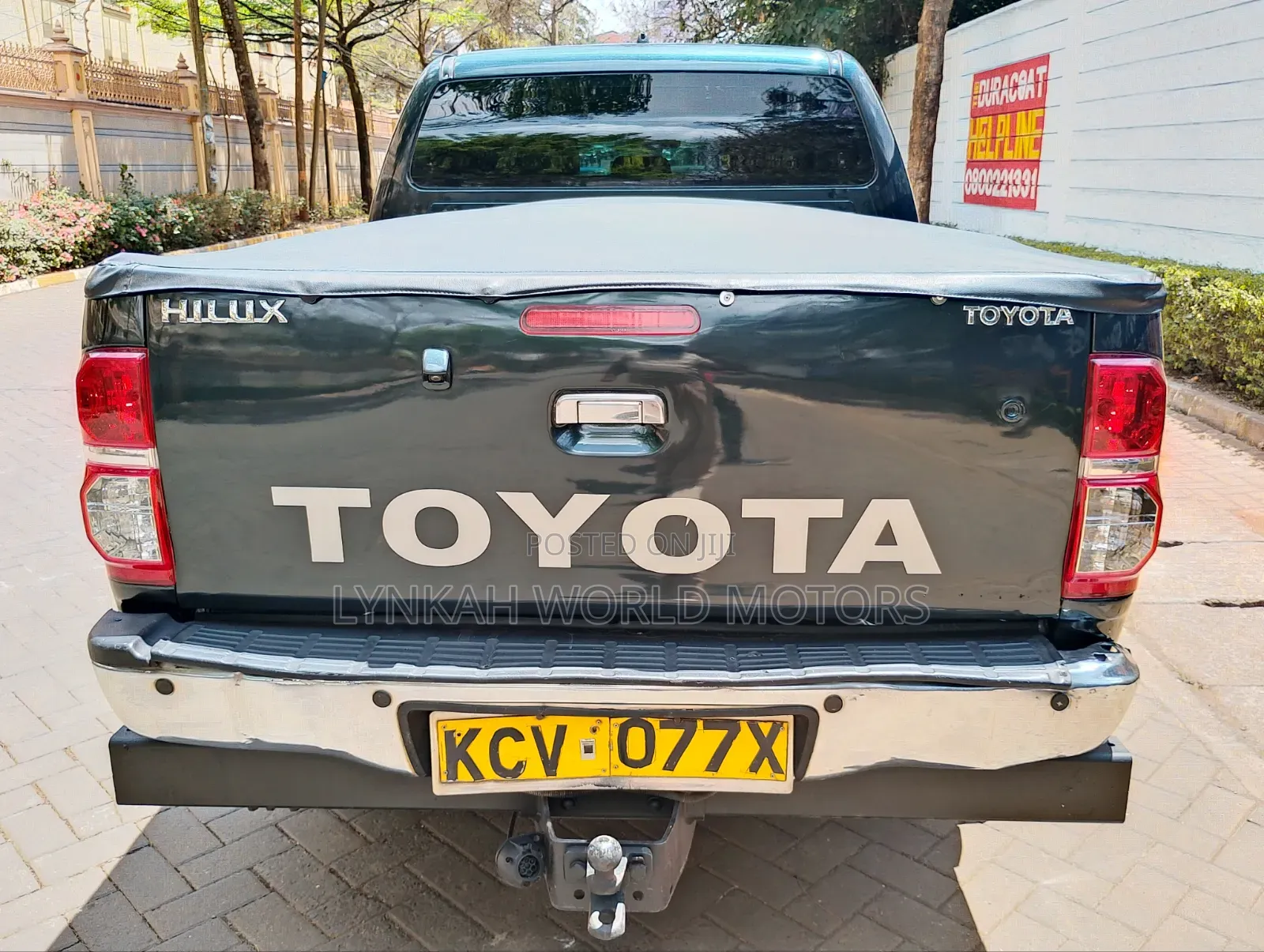Toyota Hilux 2012 Green