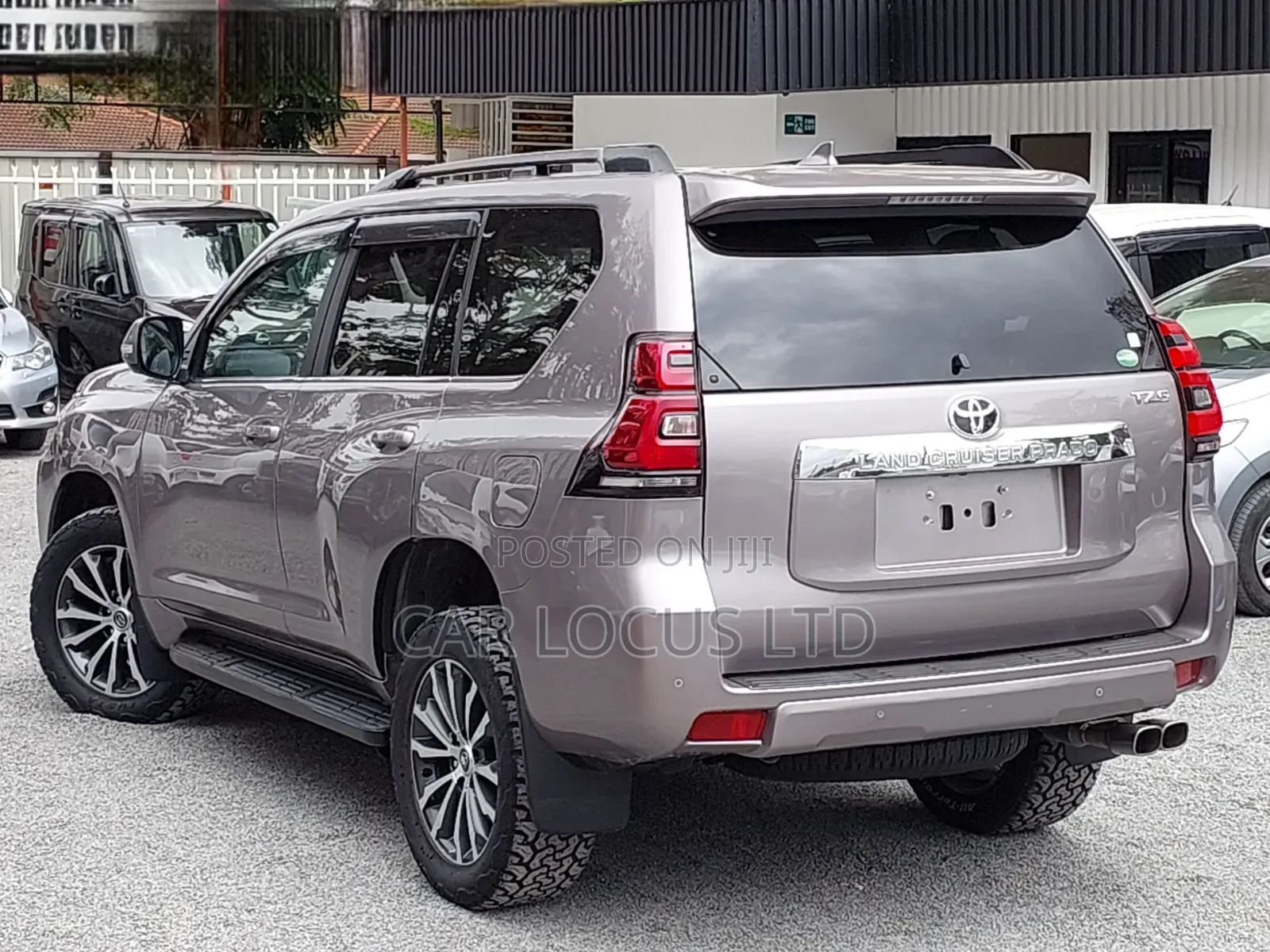 Toyota Land Cruiser Prado 2.8 2019 Gray