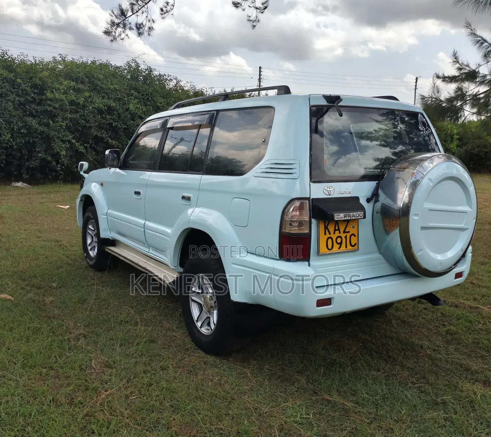 Toyota Land Cruiser Prado 2001 White