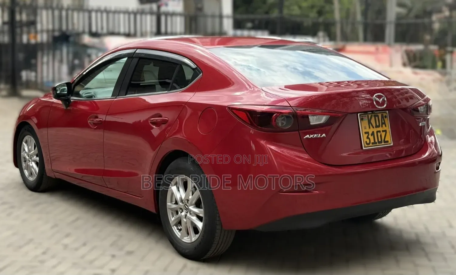 Mazda Axela SV Premium 2014 Red
