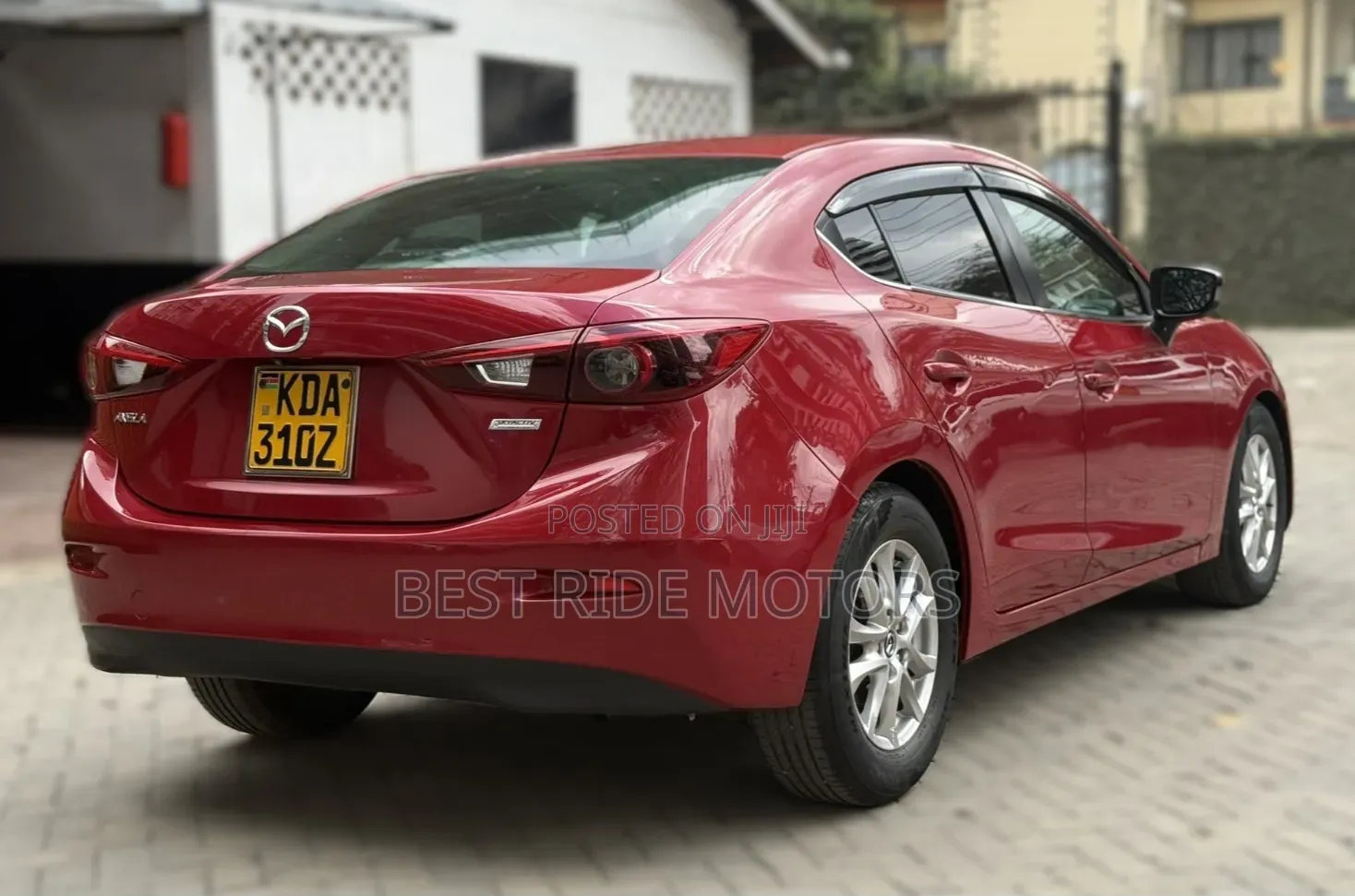 Mazda Axela SV Premium 2014 Red