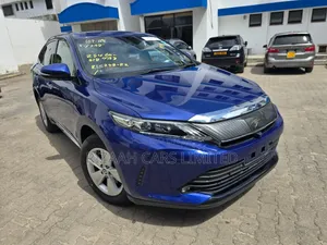 Toyota Harrier 2.0 2020 Blue