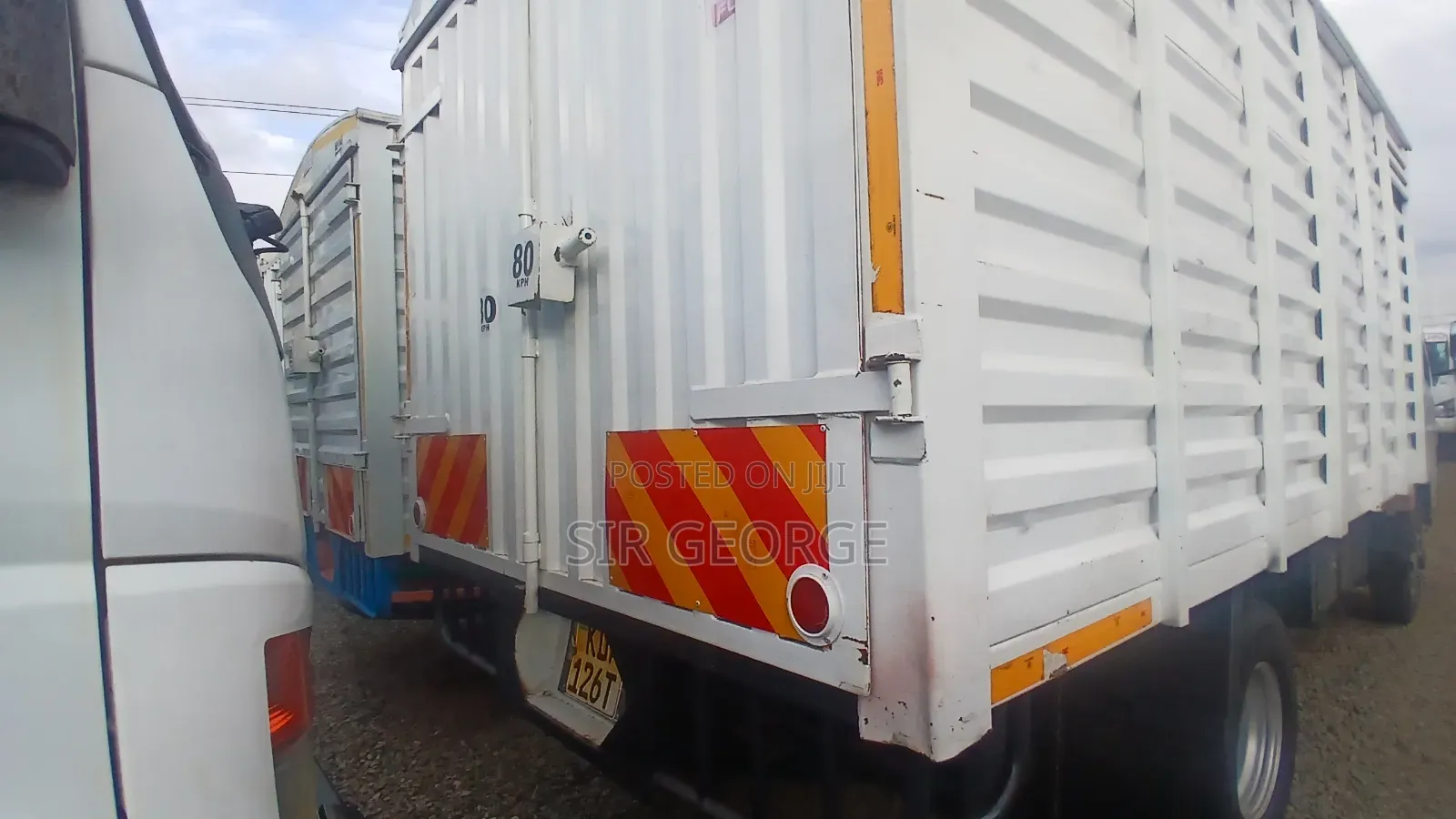 Mitsubishi Fuso Canter 2020 White