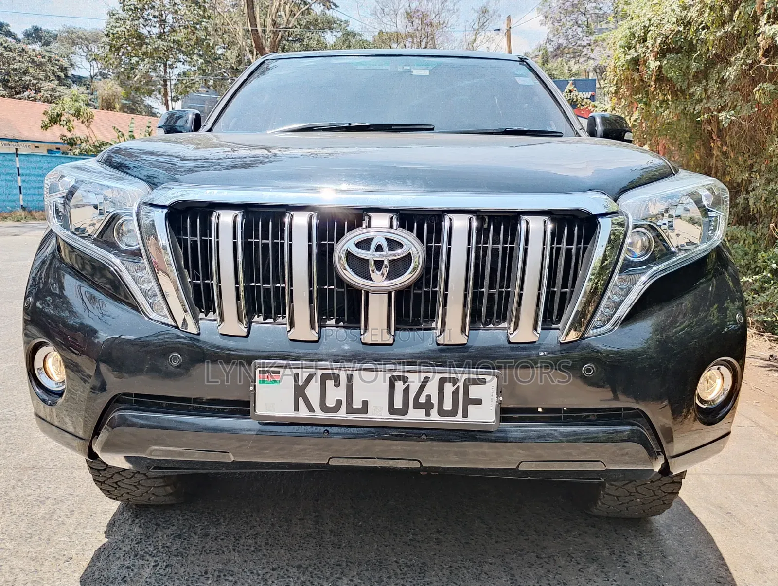 Toyota Land Cruiser Prado 2011 Black