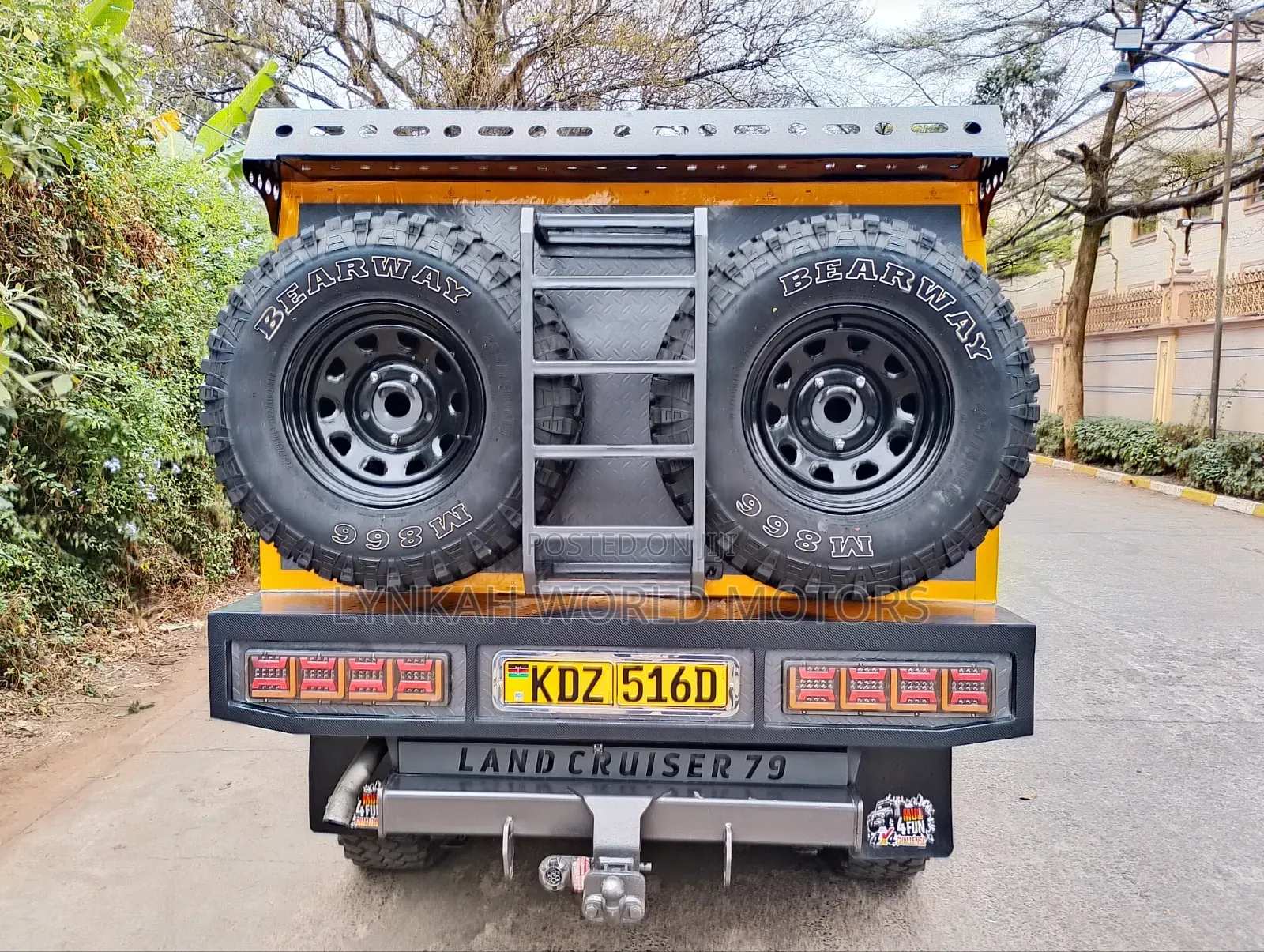 Toyota Land Cruiser 2014 Gray