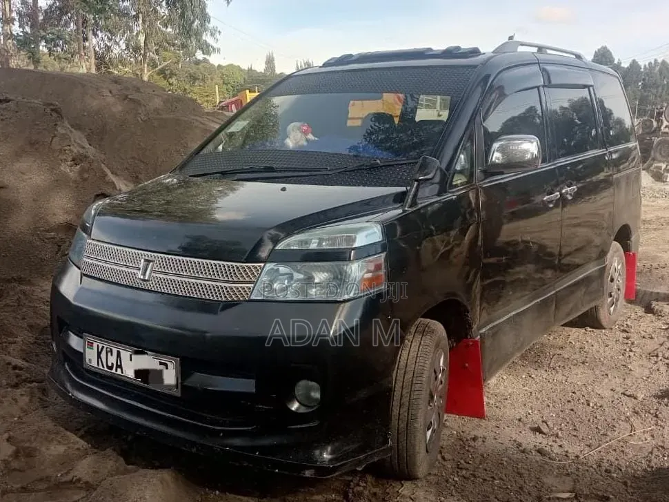 Toyota Noah 2007 Black