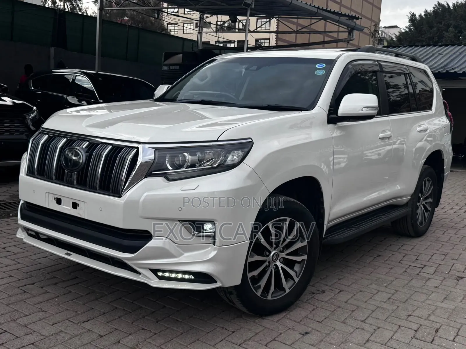Toyota Land Cruiser Prado 2.8 2019 White