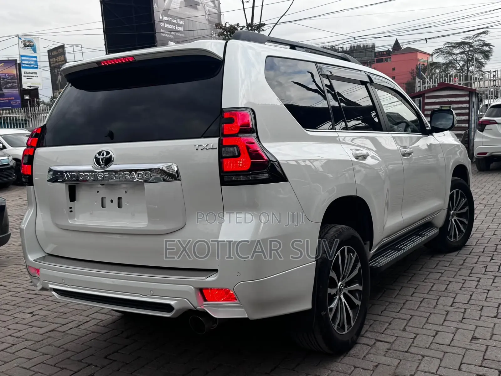 Toyota Land Cruiser Prado 2.8 2019 White