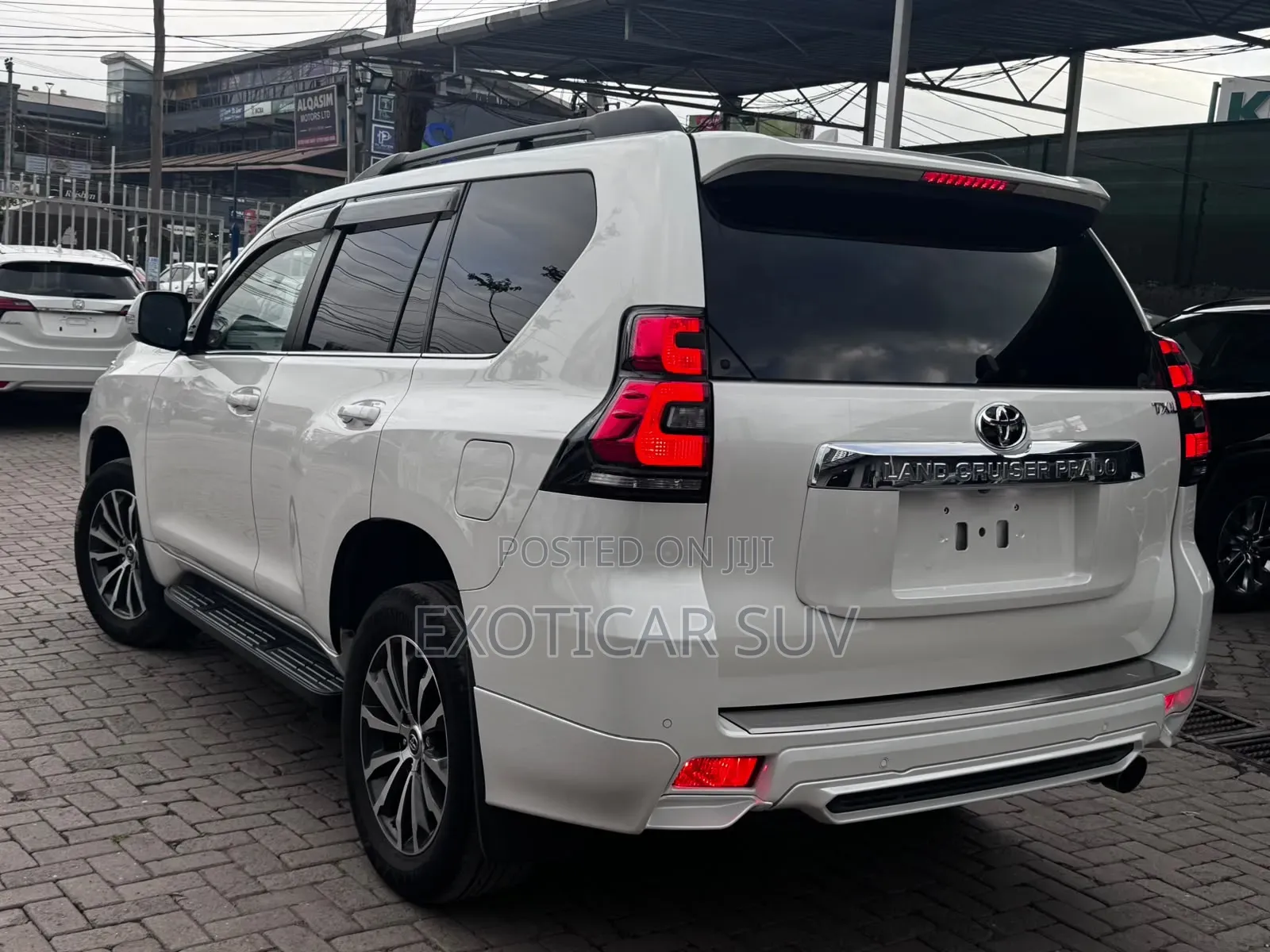 Toyota Land Cruiser Prado 2.8 2019 White