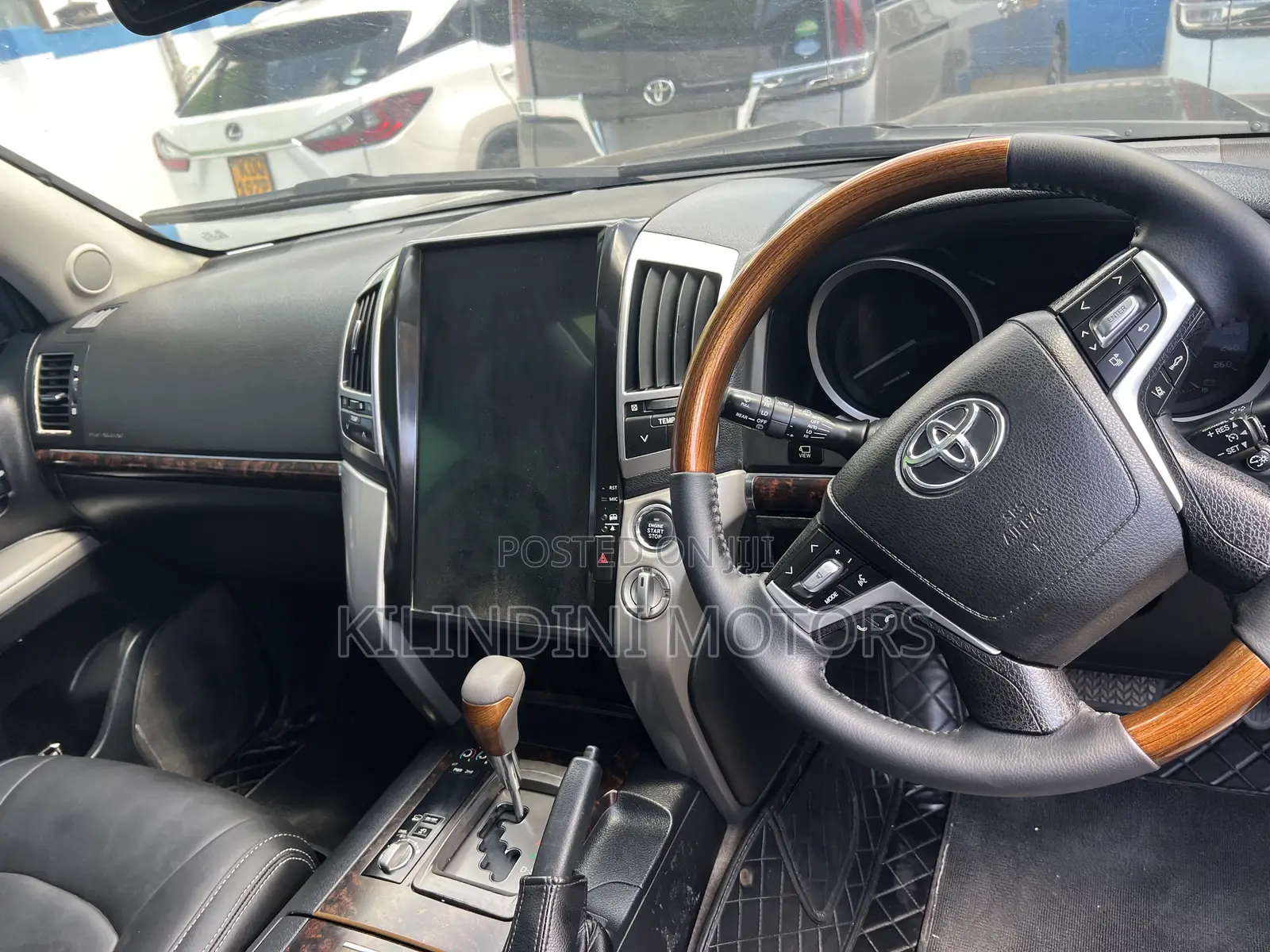 Toyota Land Cruiser 2017 Black