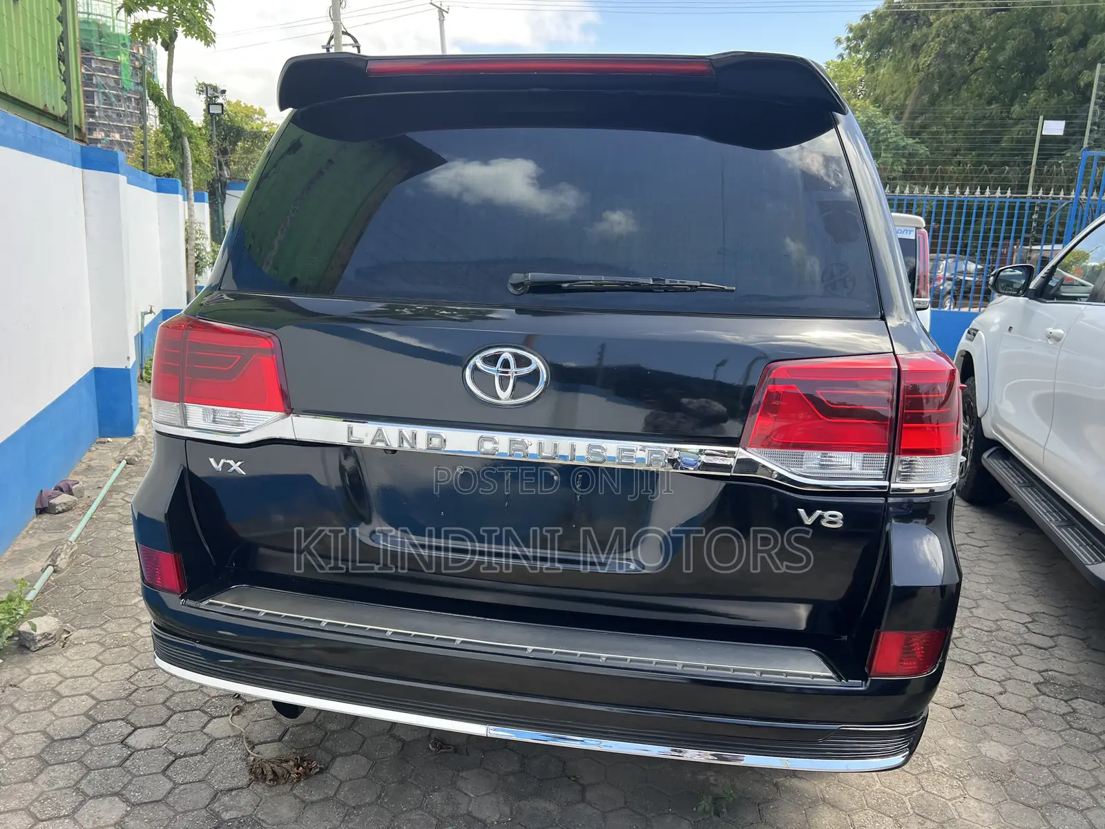 Toyota Land Cruiser 2017 Black