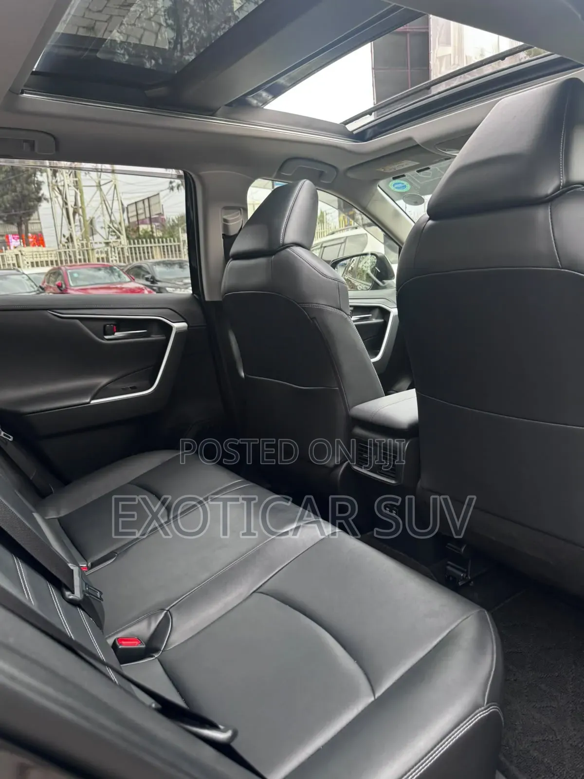 Toyota RAV4 XLE Premium FWD 2020 Black