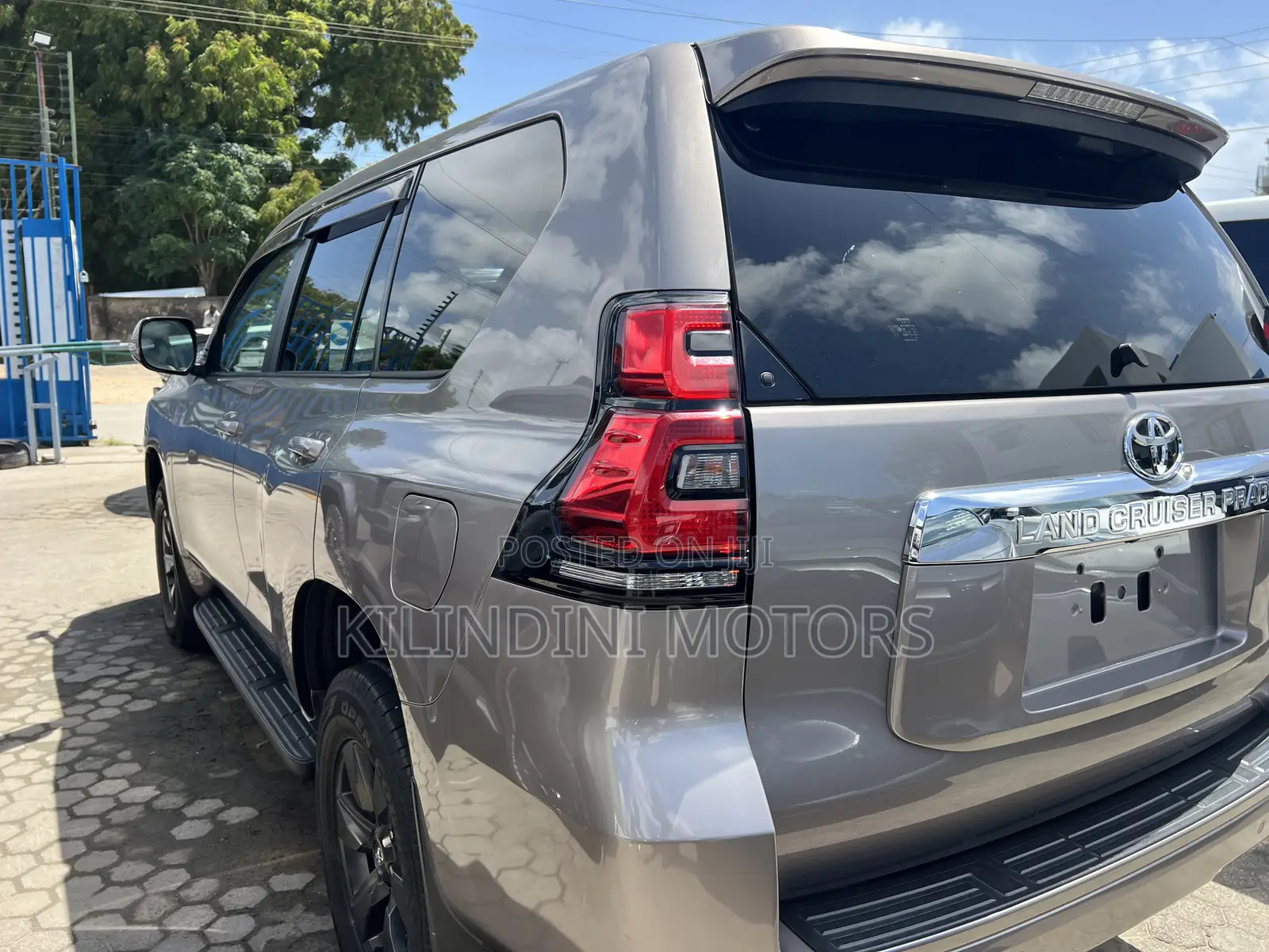 Toyota Land Cruiser Prado 2019