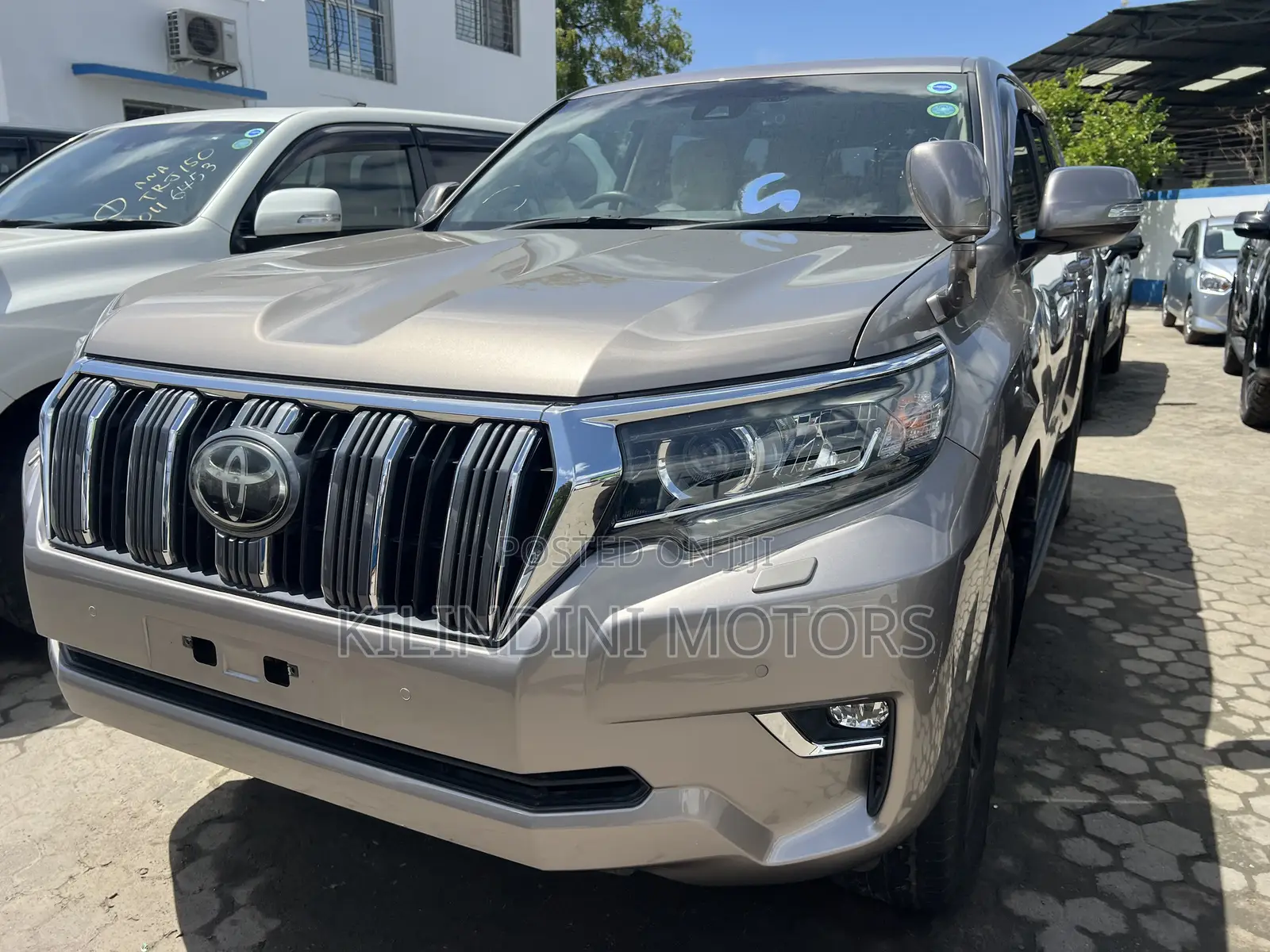 Toyota Land Cruiser Prado 2019