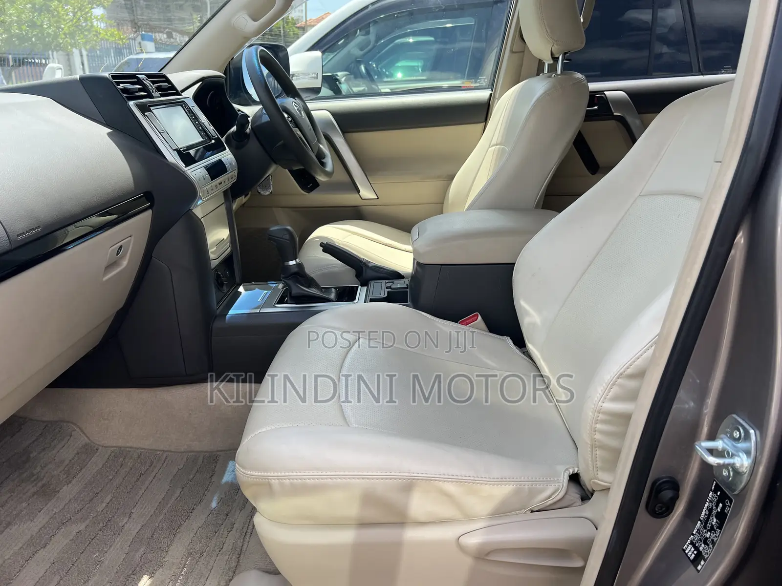Toyota Land Cruiser Prado 2019