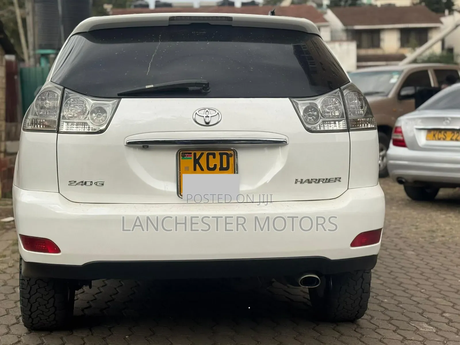 Toyota Harrier 2008 White
