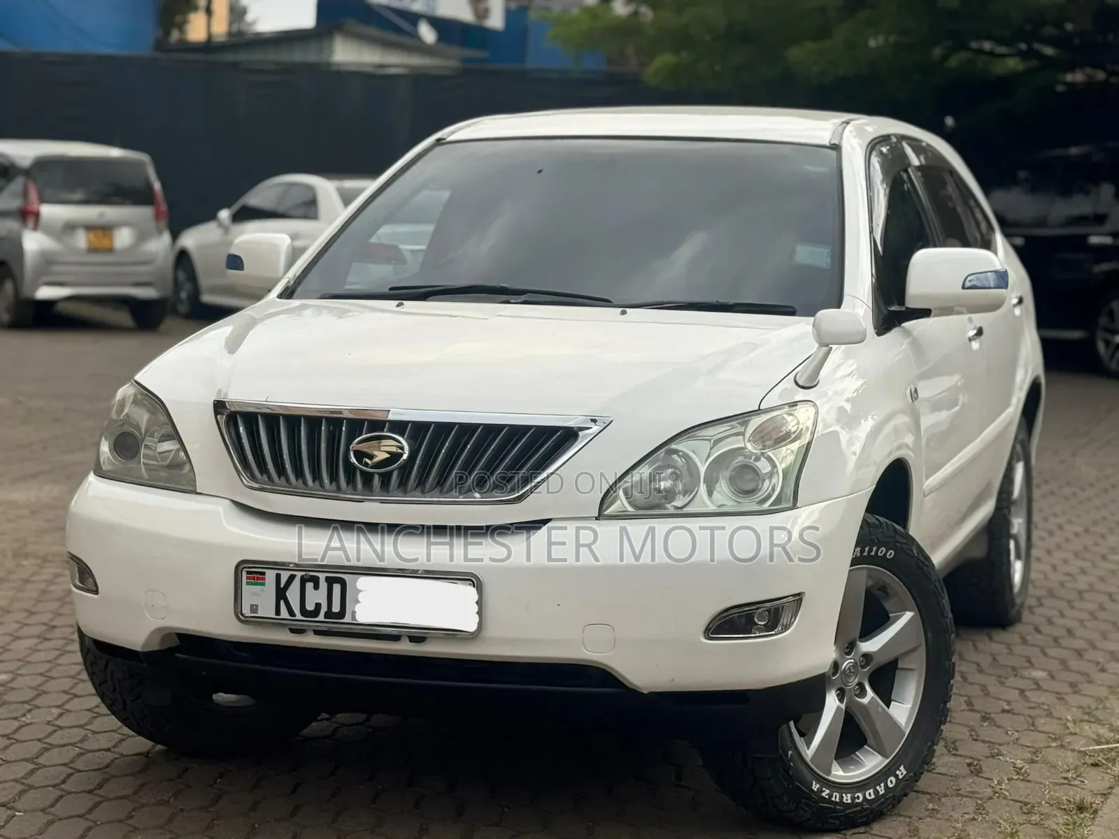 Toyota Harrier 2008 White