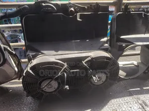 Hiace 7L Radiator