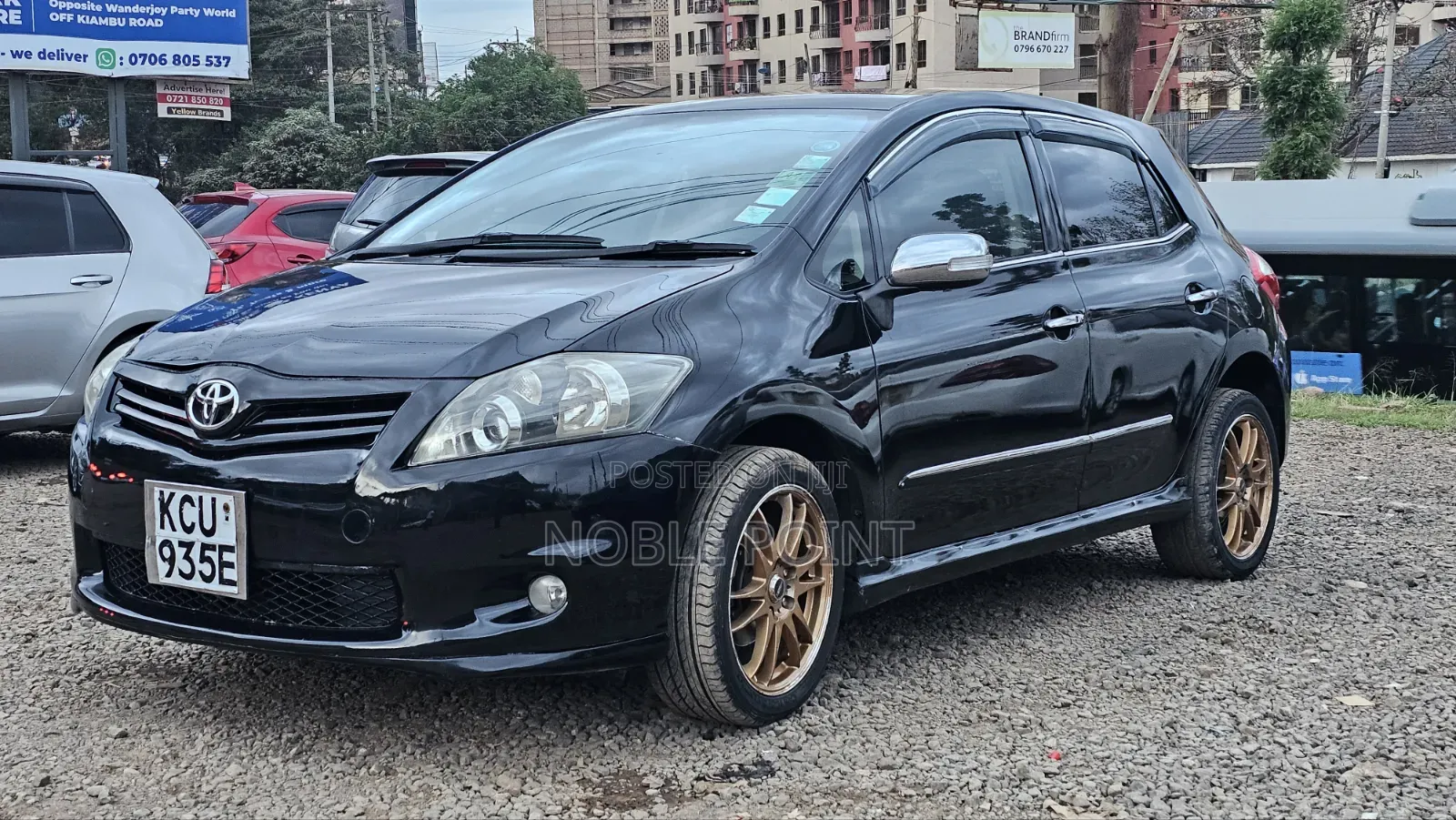 Toyota Auris 2012 Black