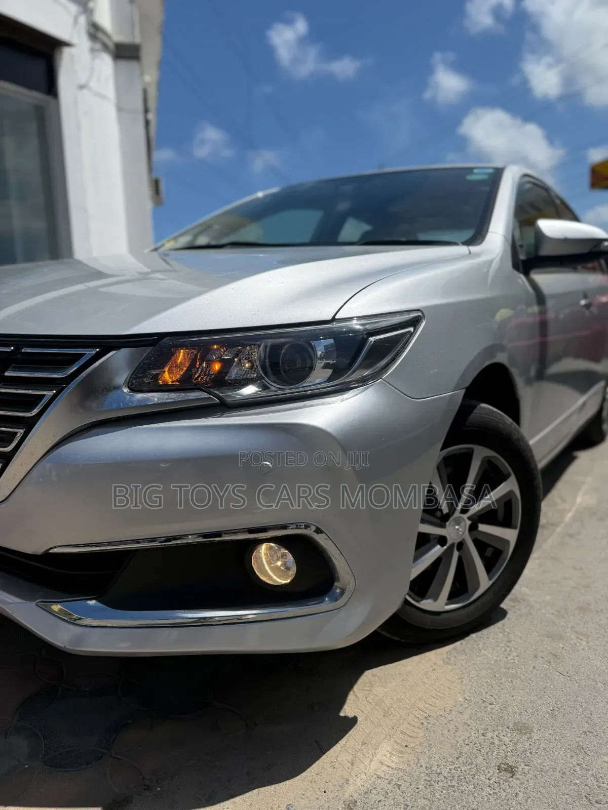Toyota Premio 2019 Silver