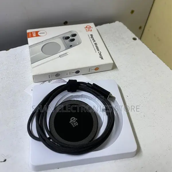 Black Q12 Slim Magnetic Wireless Phone Charger Pad