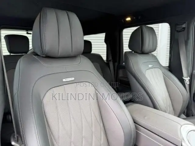 Mercedes-Benz G-Class 2024