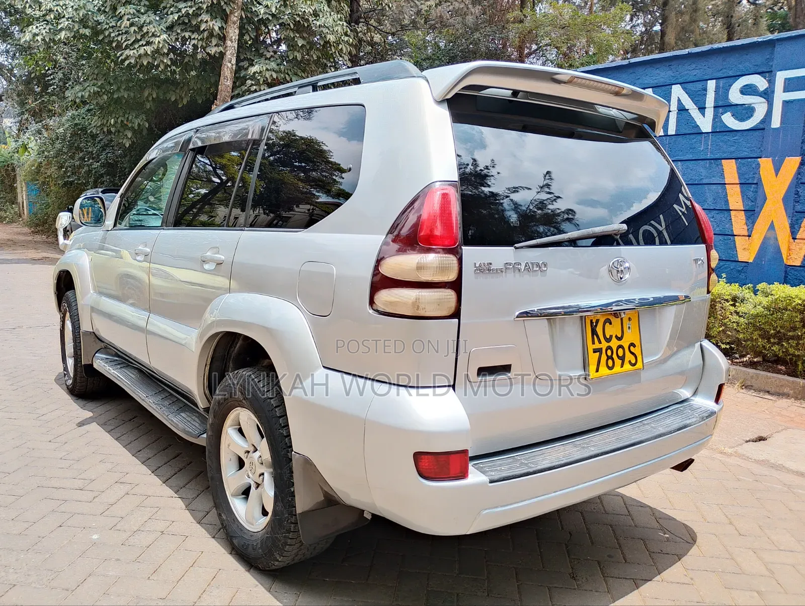 Toyota Land Cruiser Prado 2009 Silver