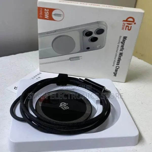 Slim Q12 Magnetic Wireless Phone Charger With Fast Charging