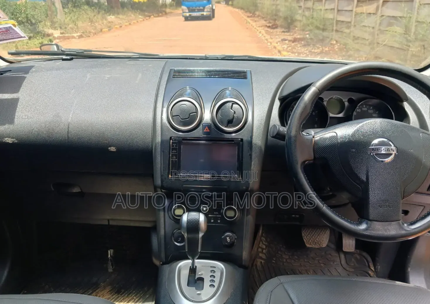 Nissan Dualis 2011 Silver