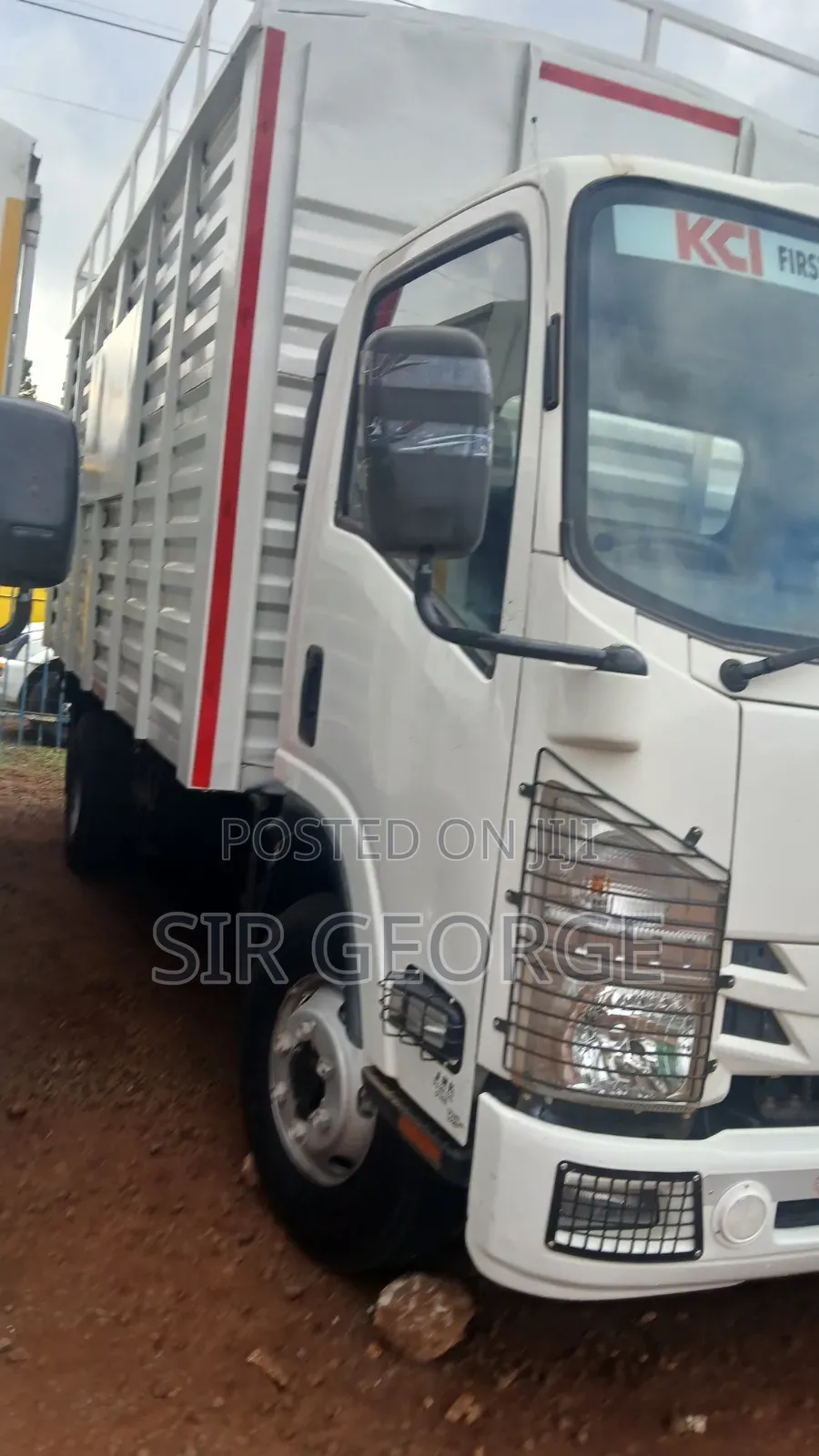 Isuzu NQR 2024