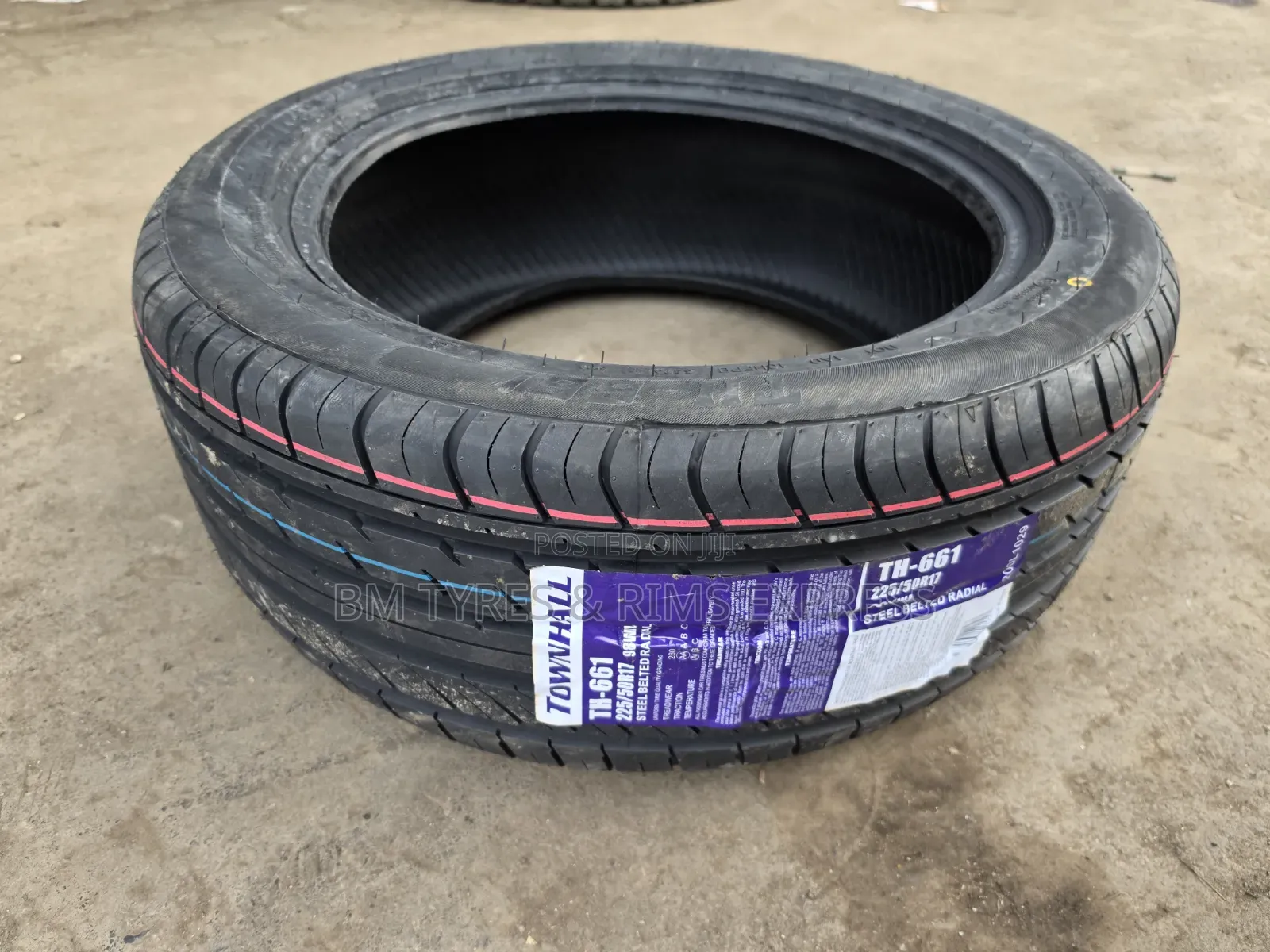 225 /50 R17 Townhall Tires