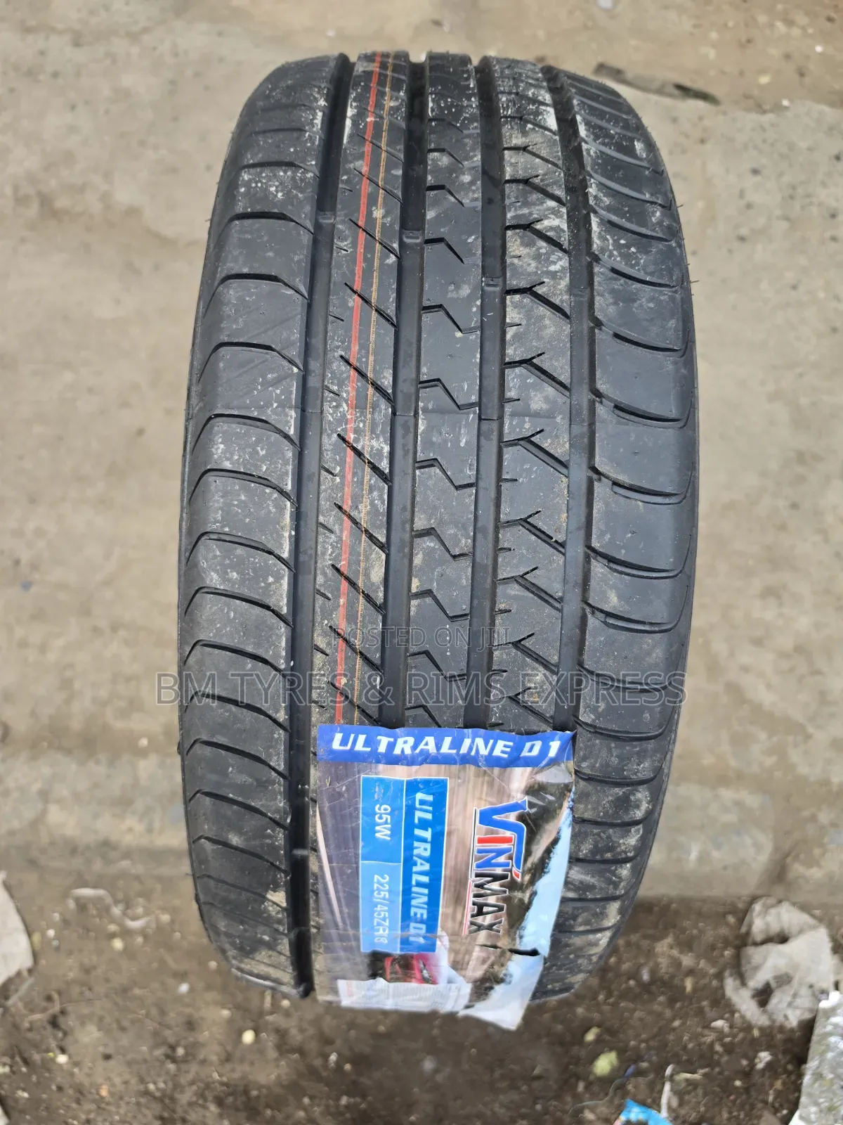 225 /45 R18 Vinmax Tires