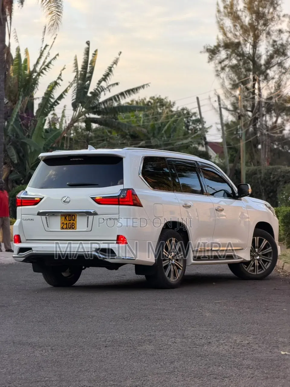Lexus LX 2016 White