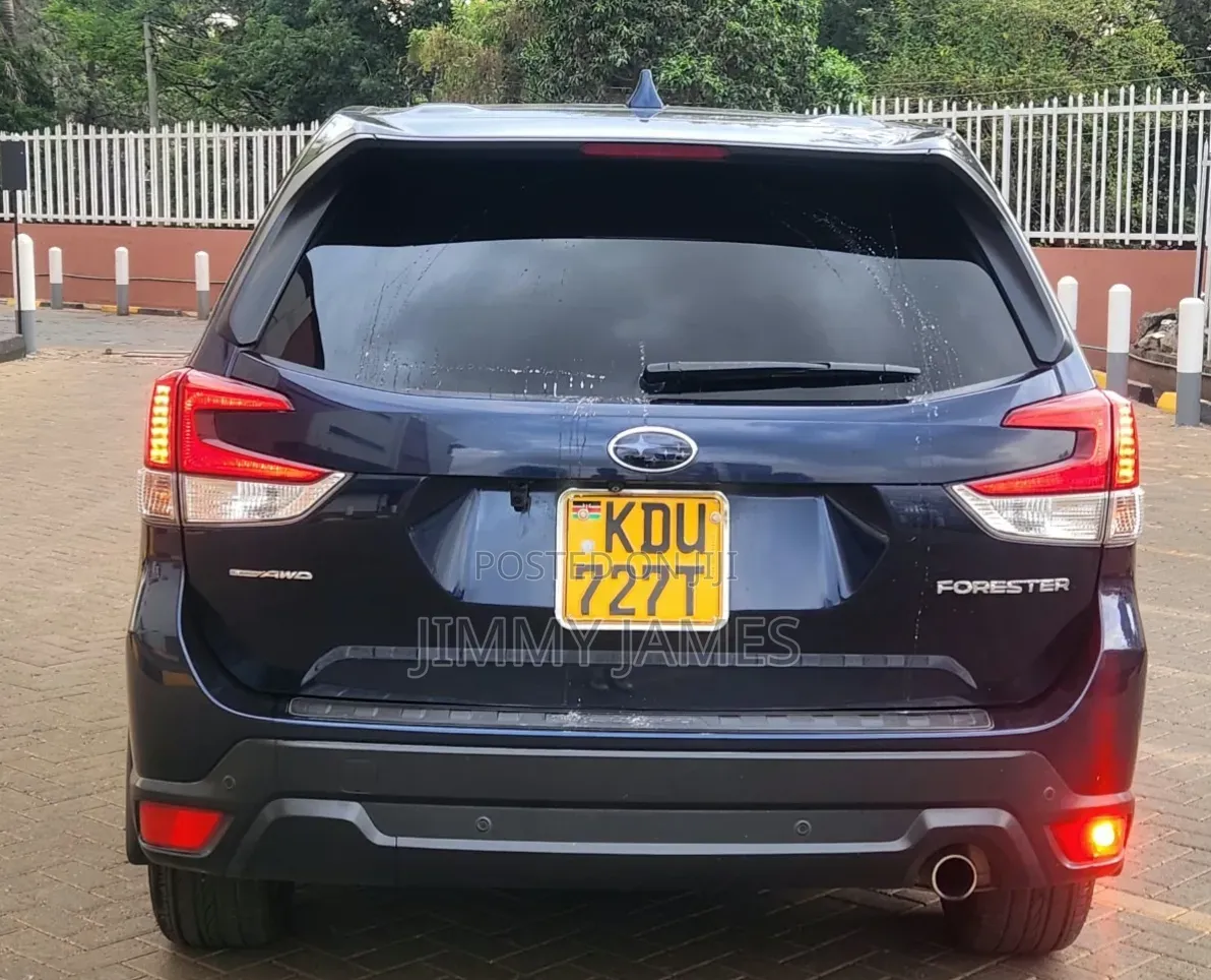Subaru Forester Base AWD 2019 Black