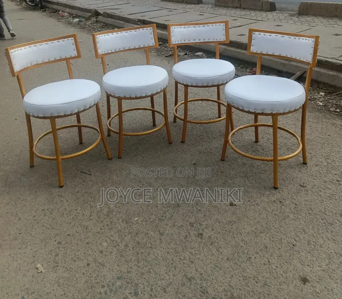 Modern Luxury Restaurant Round Chairs, White & Gold