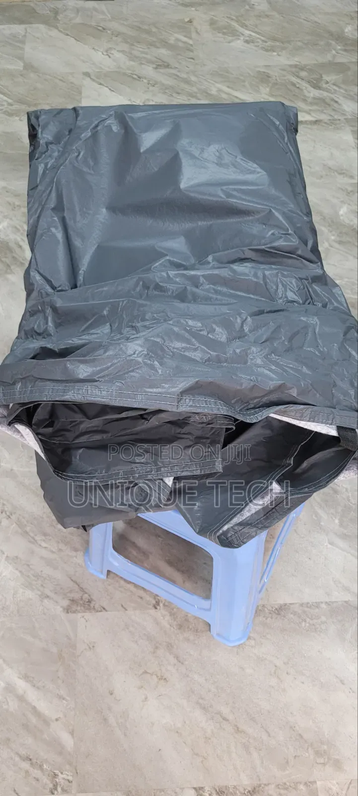 All-Season Waterproof Car Cover for Outdoor and Indoor Parking