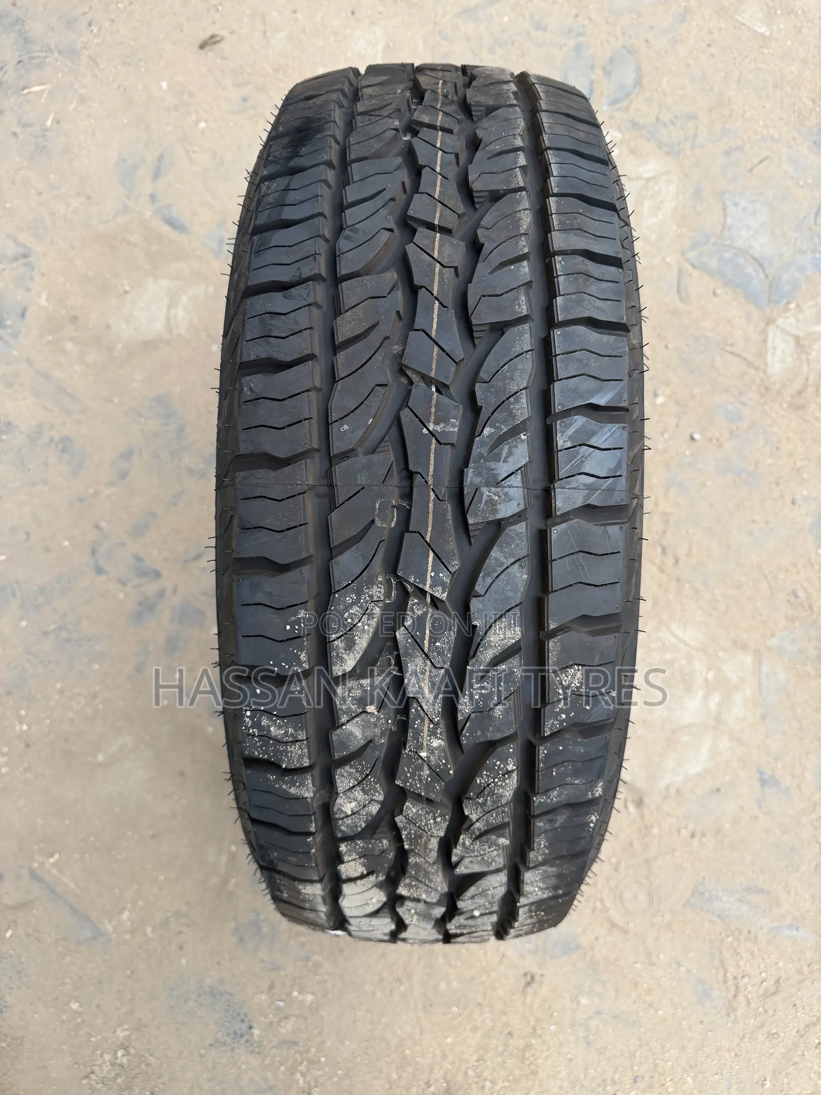 265/70r15 Dunlop Tyre