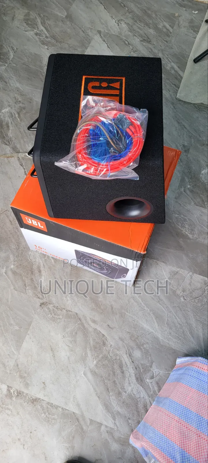 10 Inch 2000W JBL Car Subwoofer With Built-in Amplifier and EQ