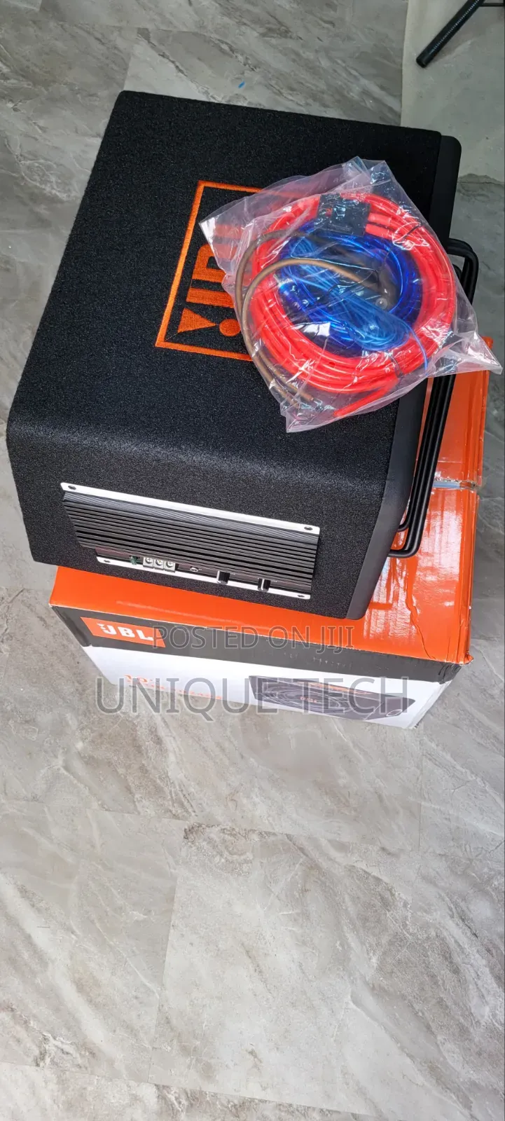 10 Inch 2000W Car Subwoofer With Built-in Amplifier and Equalizer