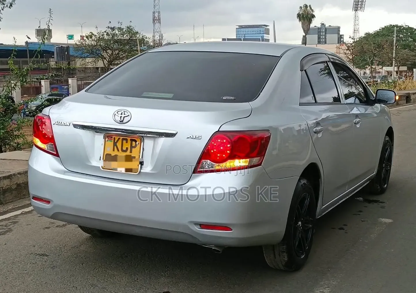 Toyota Allion 2010 Silver