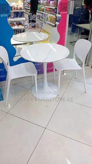 Modern Tulip Cafe Table Set With White Chairs