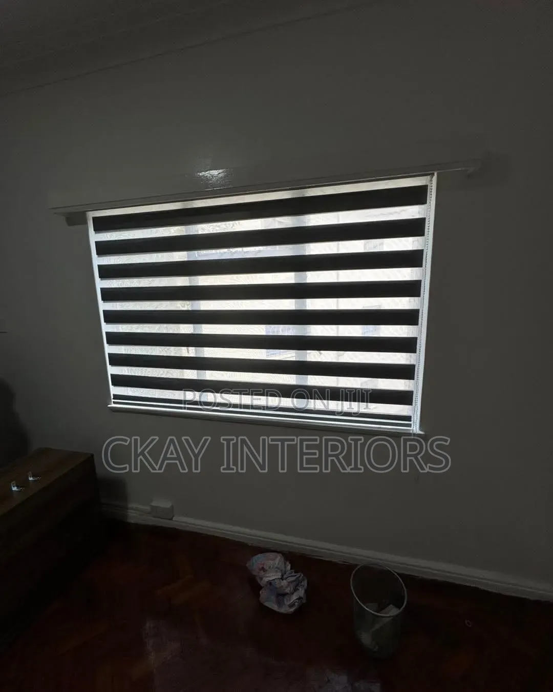 Neat Finish From Top to Bottom Horizontal Blinds